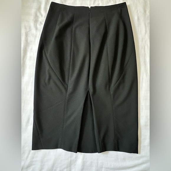 Victoria's Secret Classic Black Pencil Skirt - Picture 4 of 5